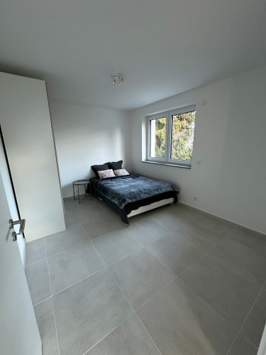 Brand-New Furnished 2-Bedroom Apartment with Balcony in a QNG-Certified Green Building in Kelsterbach - Gallery - 15