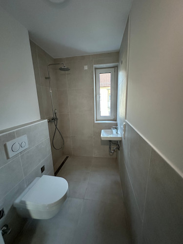 Brand-New Furnished 2-Bedroom Apartment with Balcony in a QNG-Certified Green Building in Kelsterbach - Gallery - 13