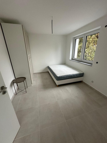 Brand-New Furnished 2-Bedroom Apartment with Balcony in a QNG-Certified Green Building in Kelsterbach - Gallery - 24
