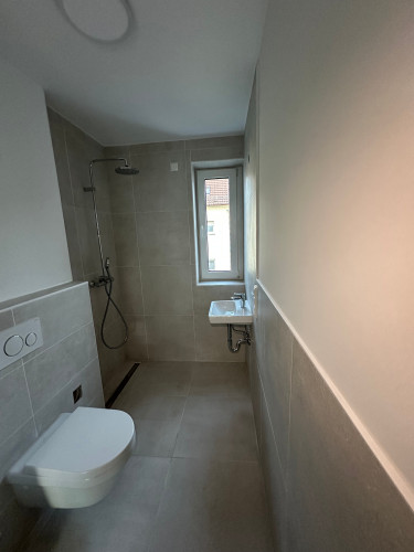 Brand-New Furnished Lower-Ground 2-Bedroom Apartment with Small Shared Balcony in a QNG-Certified Green Building in Kelsterbach