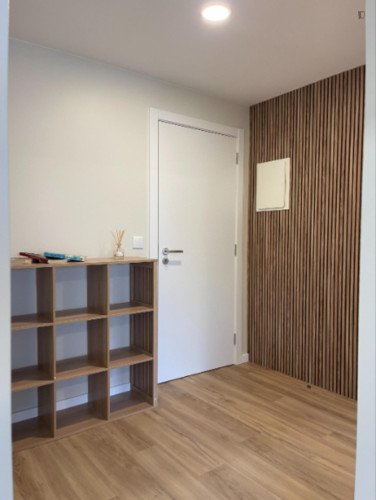 Apartment : 1 room / 1 living / 1 bathrom / balcony /close to ESECS - Gallery - 8