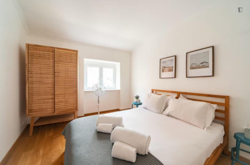 Charming 2 Bedroom Apartment with a Terrace close to Intendente Metro