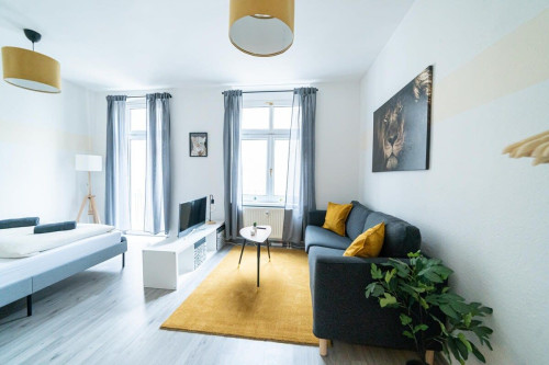 Stylish 2-room apartment in the heart of Erfurt - Gallery - 6