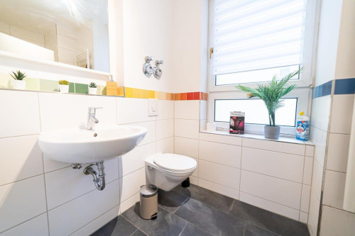Stylish 2-room apartment in the heart of Erfurt - Gallery - 16