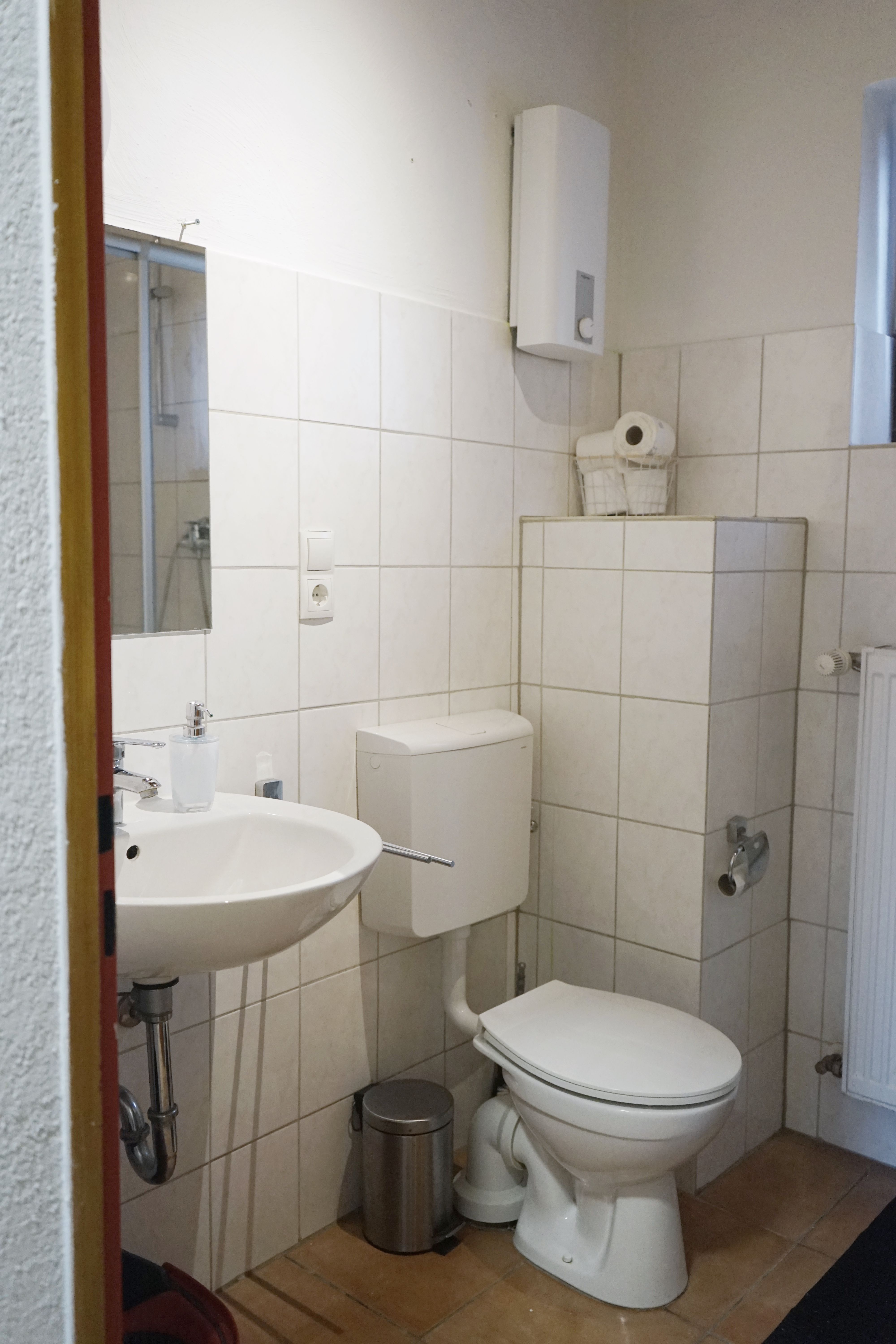 Bright Apartment In Neuwied - 4