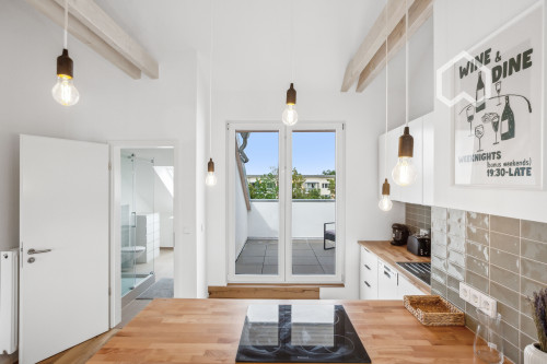 new!! 2 room terrace penthouse in Gohls-Leipzig