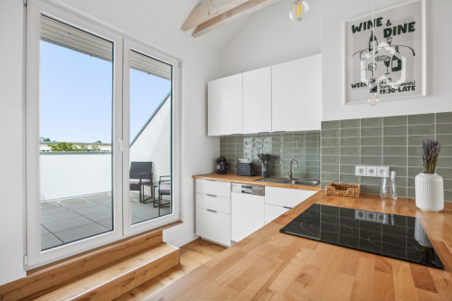 new!! 2 room terrace penthouse in Gohls-Leipzig