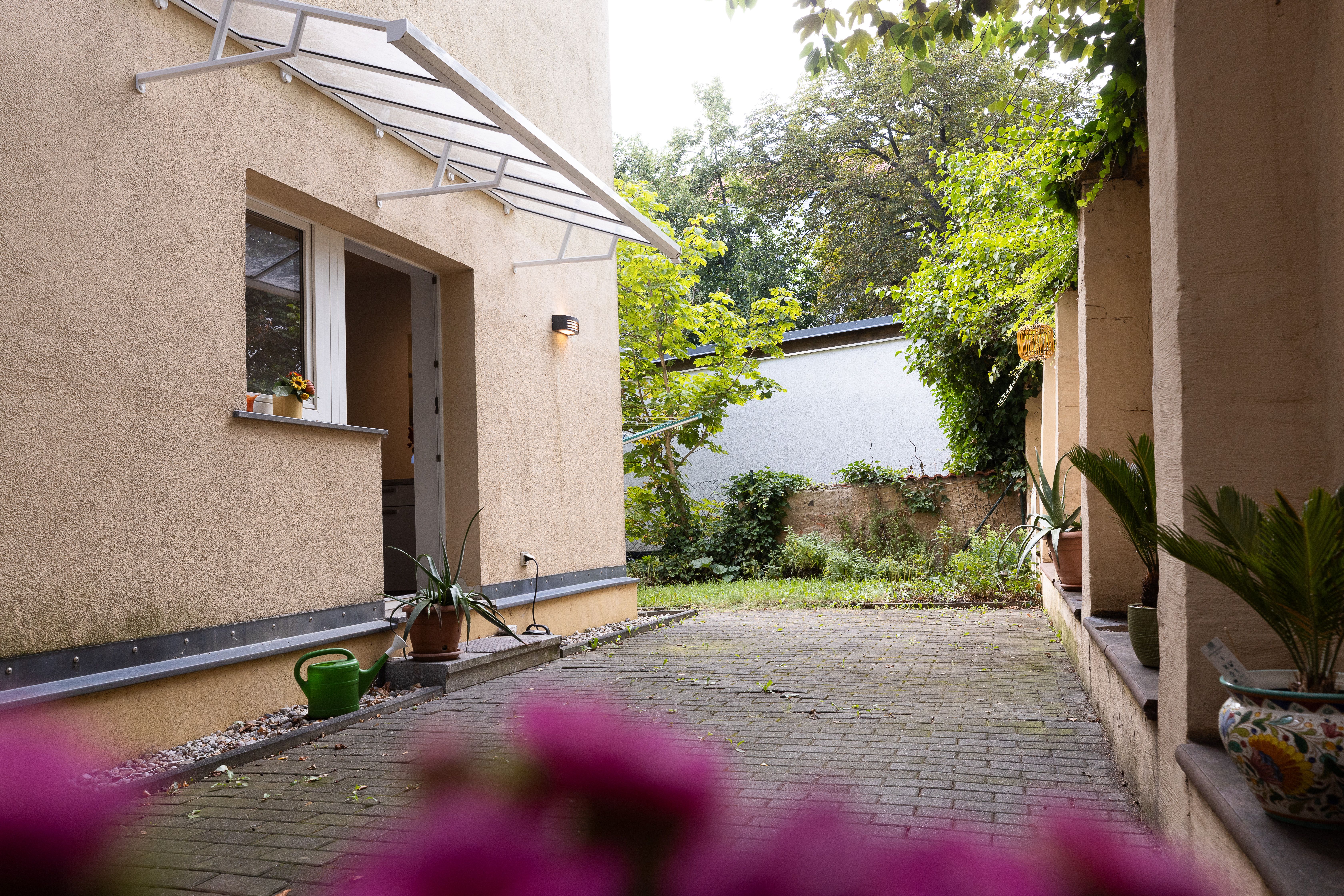 Top Located Apartment Near Water With Big Terrace And Parking Spot Near Karl-Heine-Street - 3