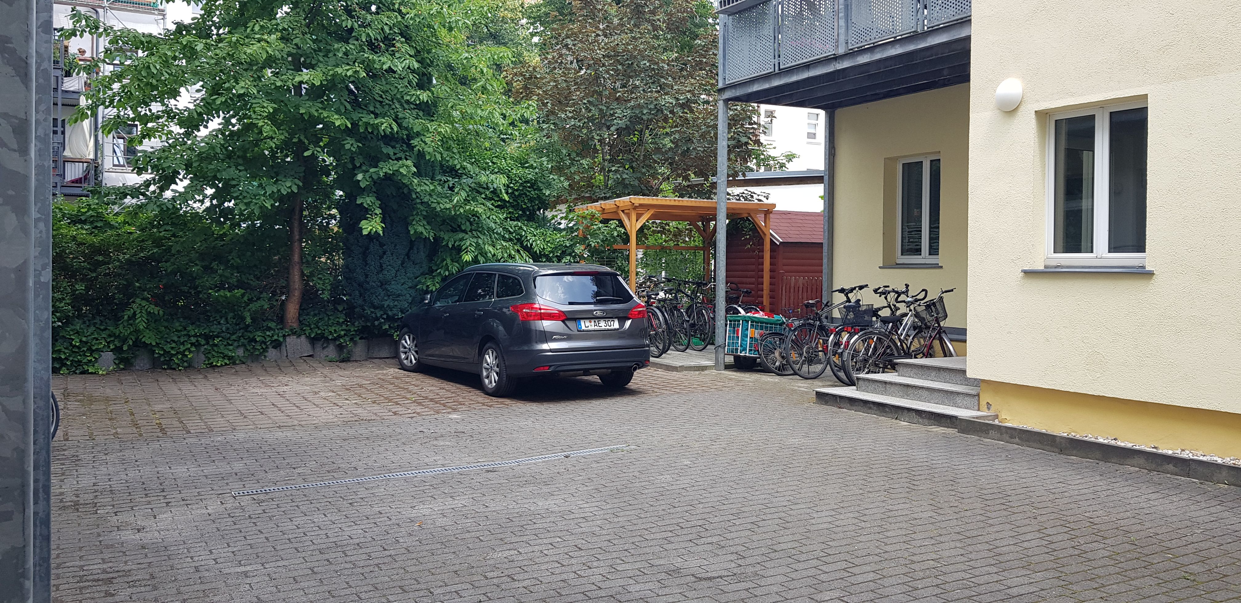 Top Located Apartment Near Water With Big Terrace And Parking Spot Near Karl-Heine-Street - 43