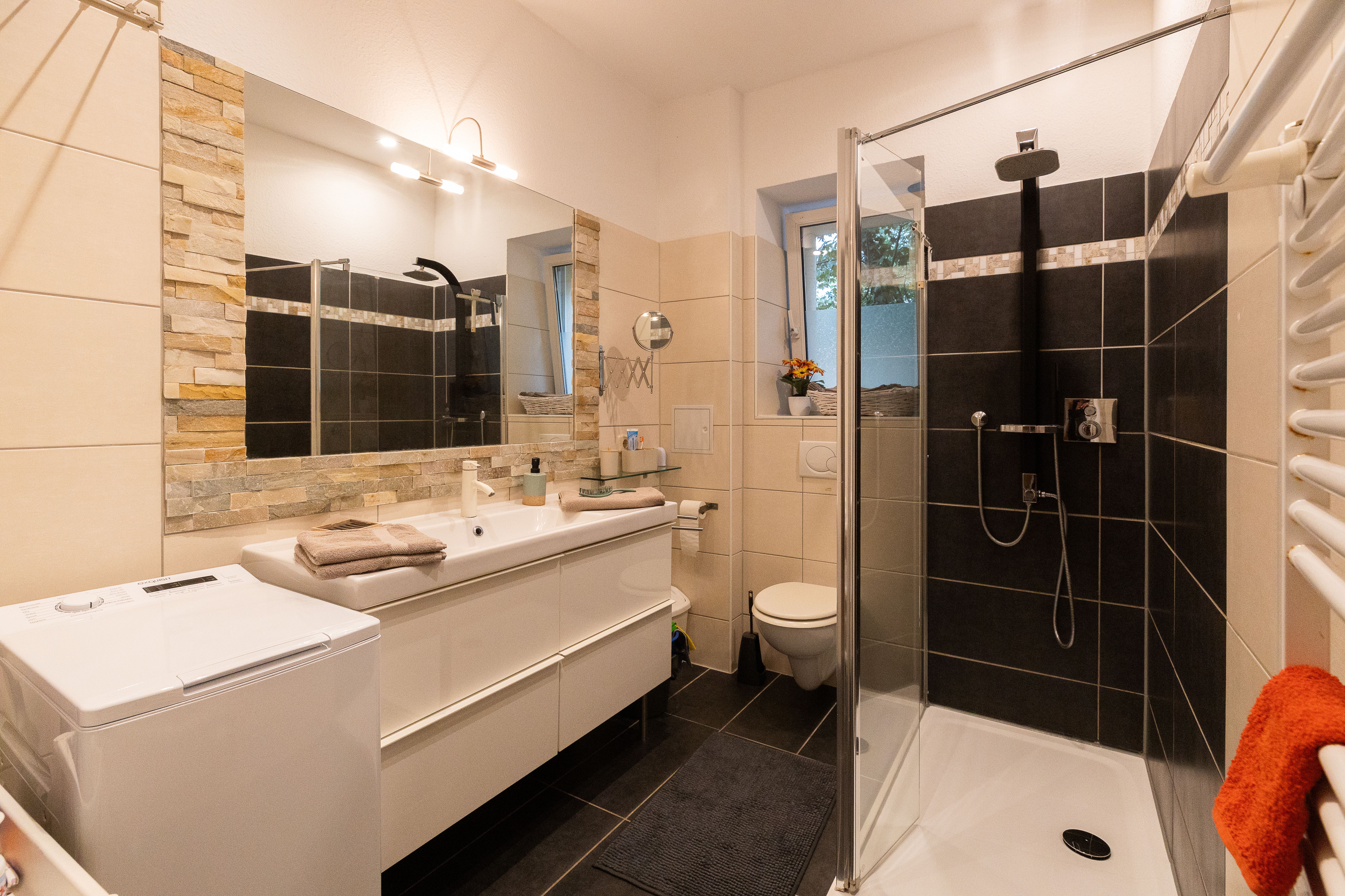 Top Located Apartment Near Water With Big Terrace And Parking Spot Near Karl-Heine-Street - 5
