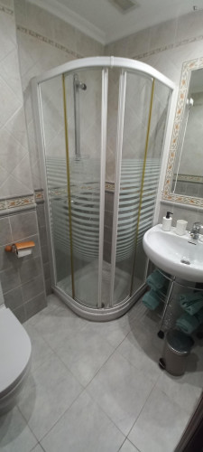 Welcoming 3 Bedroom Apartment close to Campo de San Francisco Park