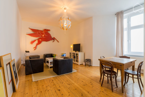 Feel-good home on Savignyplatz in Charlottenburg