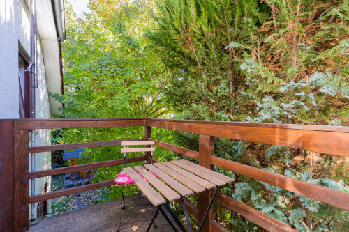 Pretty suite close to park