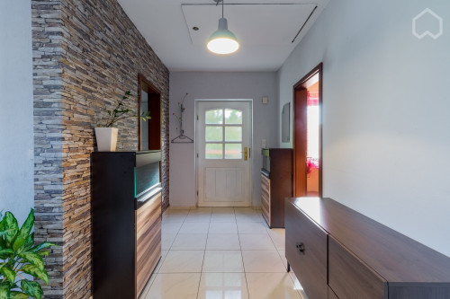 Pretty suite close to park