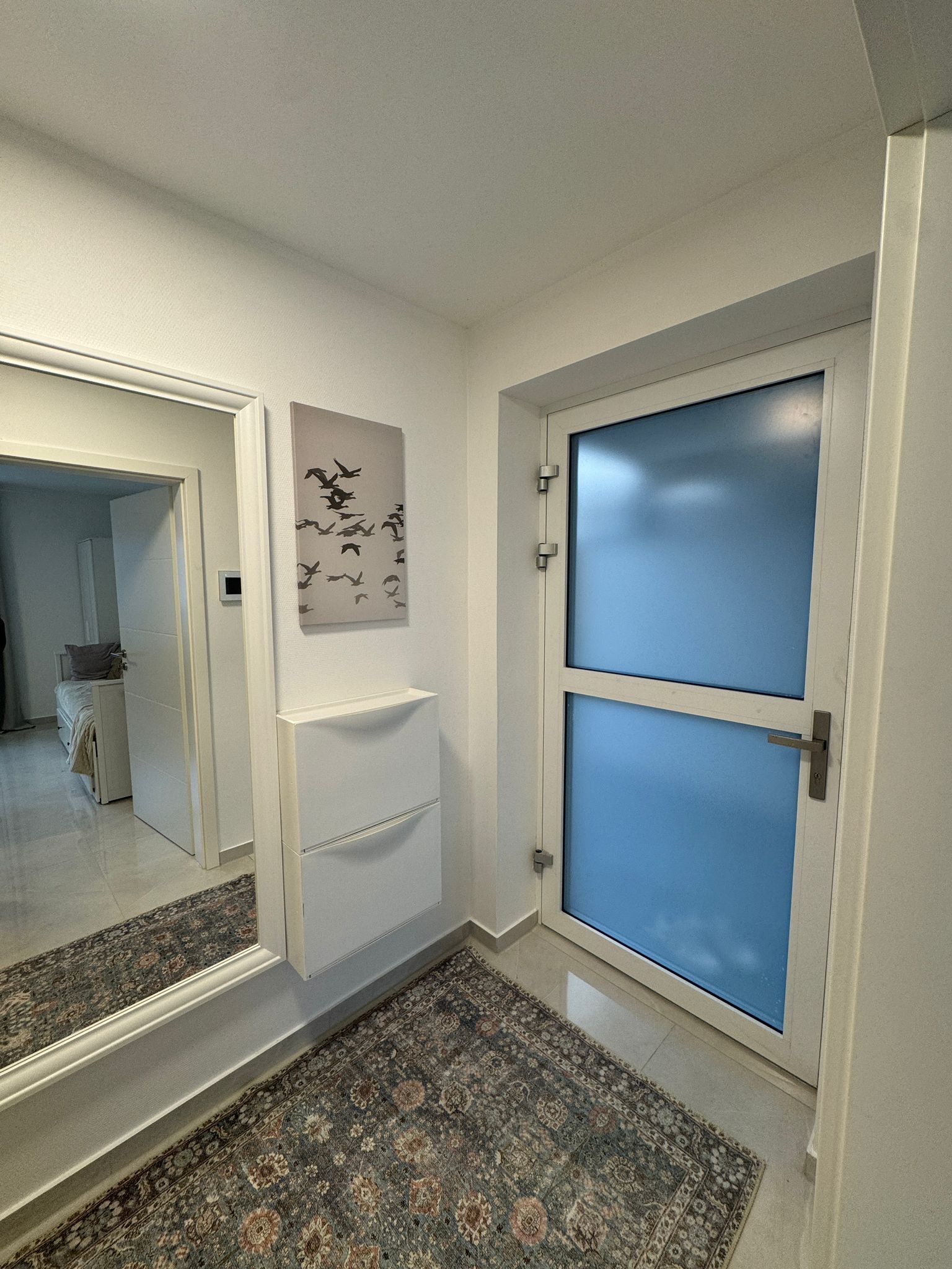 First Occupancy: Fully Furnished Modern Apartment In A Quiet Location - 6