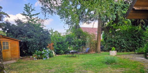 Möblierte, moderne Wohnung in ruhiger, grüner Wohnlage in Siegburg zetrumsnah