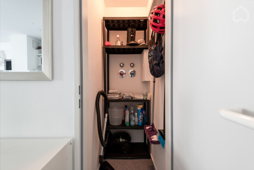 Modern, bright & comfortable 1 room apartment, floor-to-ceiling panoramic windows near main station - Gallery - 17