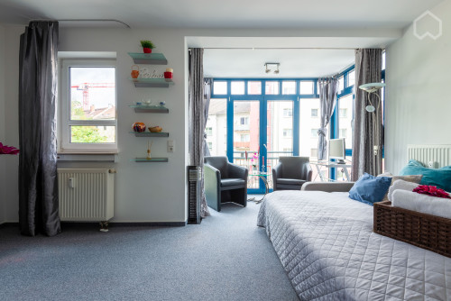 Modern, bright & comfortable 1 room apartment, floor-to-ceiling panoramic windows near main station - Gallery - 21