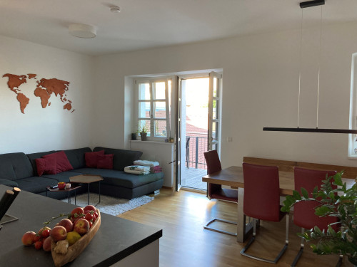 Listed apartment with balcony in the center of Regensburg