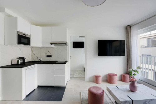 Charmant appt proche TROCADERO - Bail mobilité