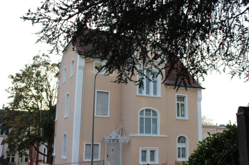 Furnished, centrally located 2-room apartment with a private entrance and winter garden in an Art Nouveau villa  - Gallery -  5