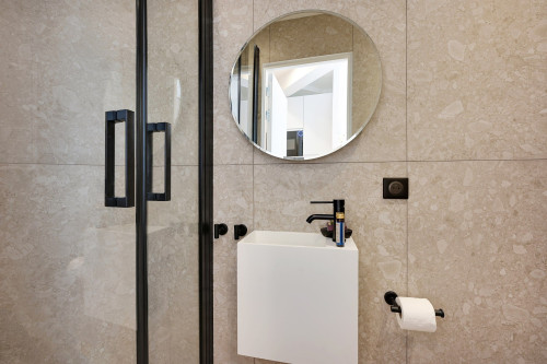 Charming Studio in the heart of the 16th Arrondissement : Your Oasis Near the Eiffel Tower