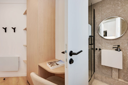 Charming Studio in the heart of the 16th Arrondissement : Your Oasis Near the Eiffel Tower