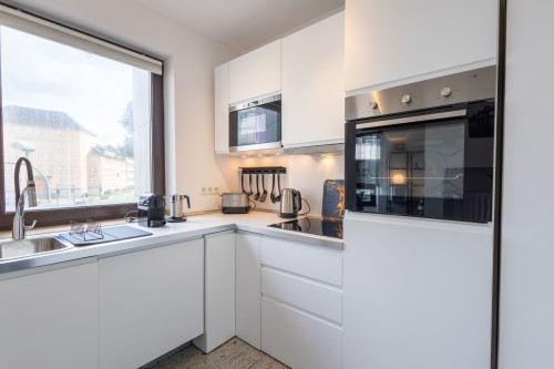 Rob’s Suite: 2-room apartment with panoramic views of Opernplatz and bedroom with private bathroom - Gallery - 28