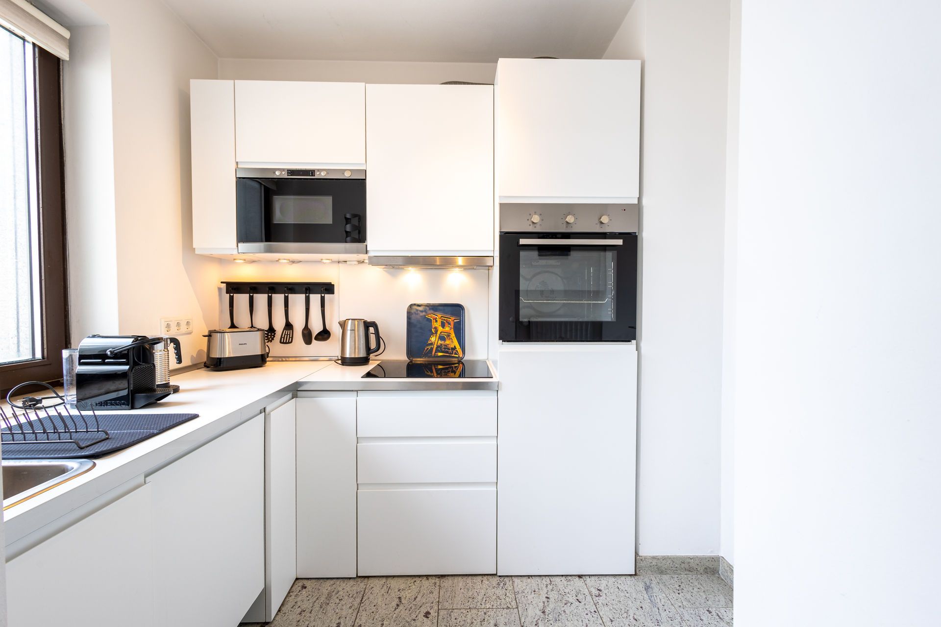 Rob’s Suite: 2-Room Apartment With Panoramic Views Of Opernplatz And Bedroom With Private Bathroom - 42