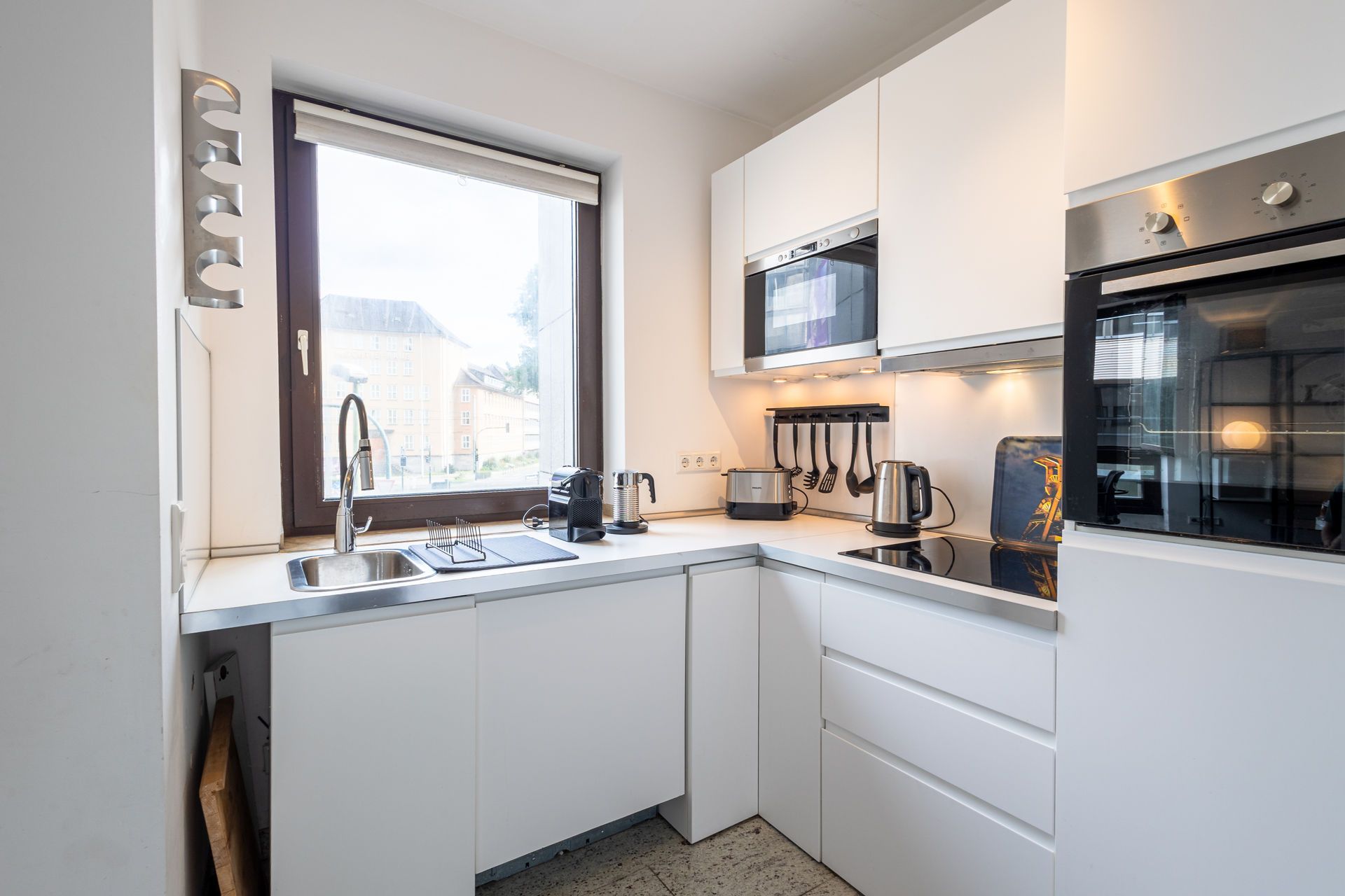 Rob’s Suite: 2-Room Apartment With Panoramic Views Of Opernplatz And Bedroom With Private Bathroom - 41