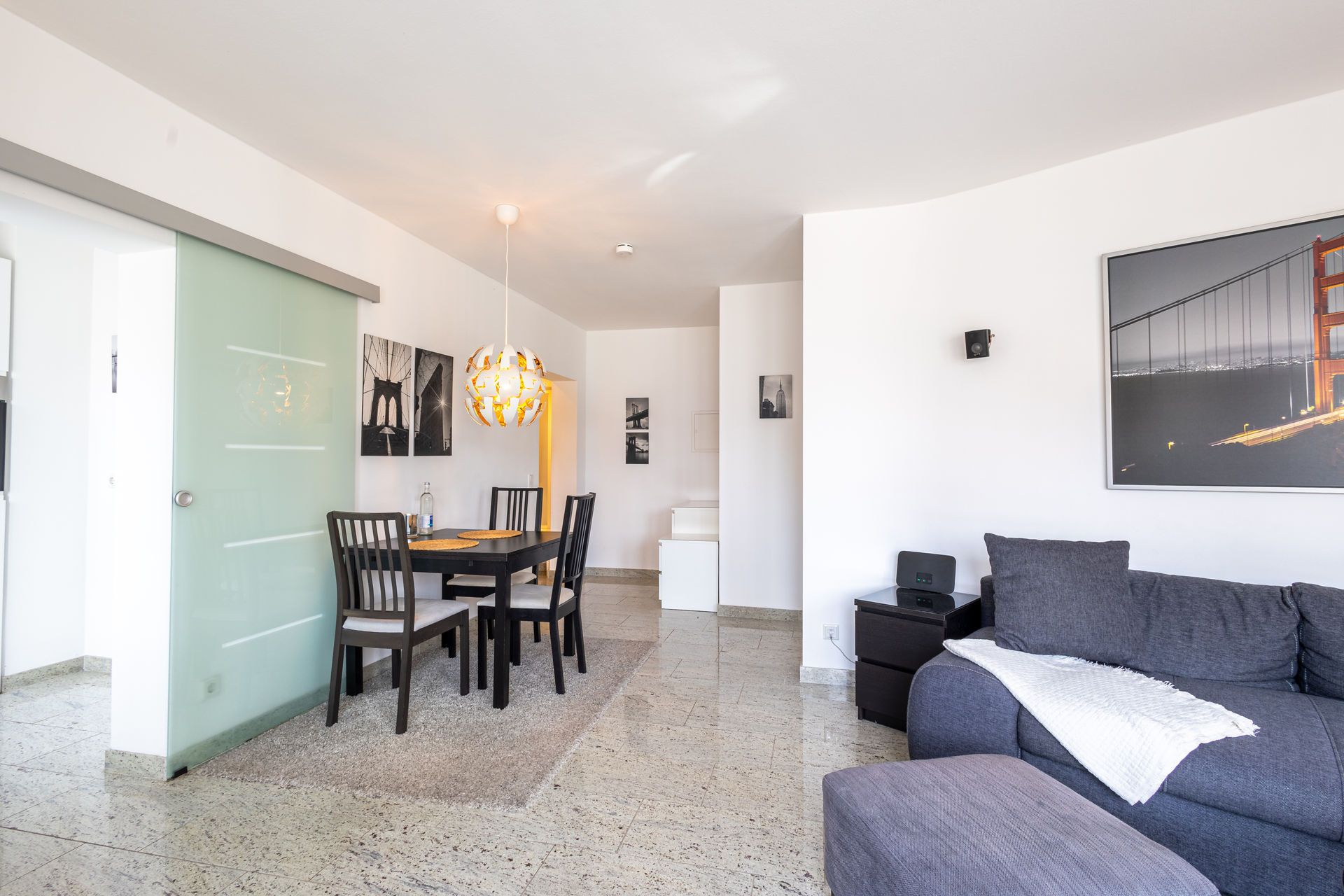 Rob’s Suite: 2-Room Apartment With Panoramic Views Of Opernplatz And Bedroom With Private Bathroom - 45