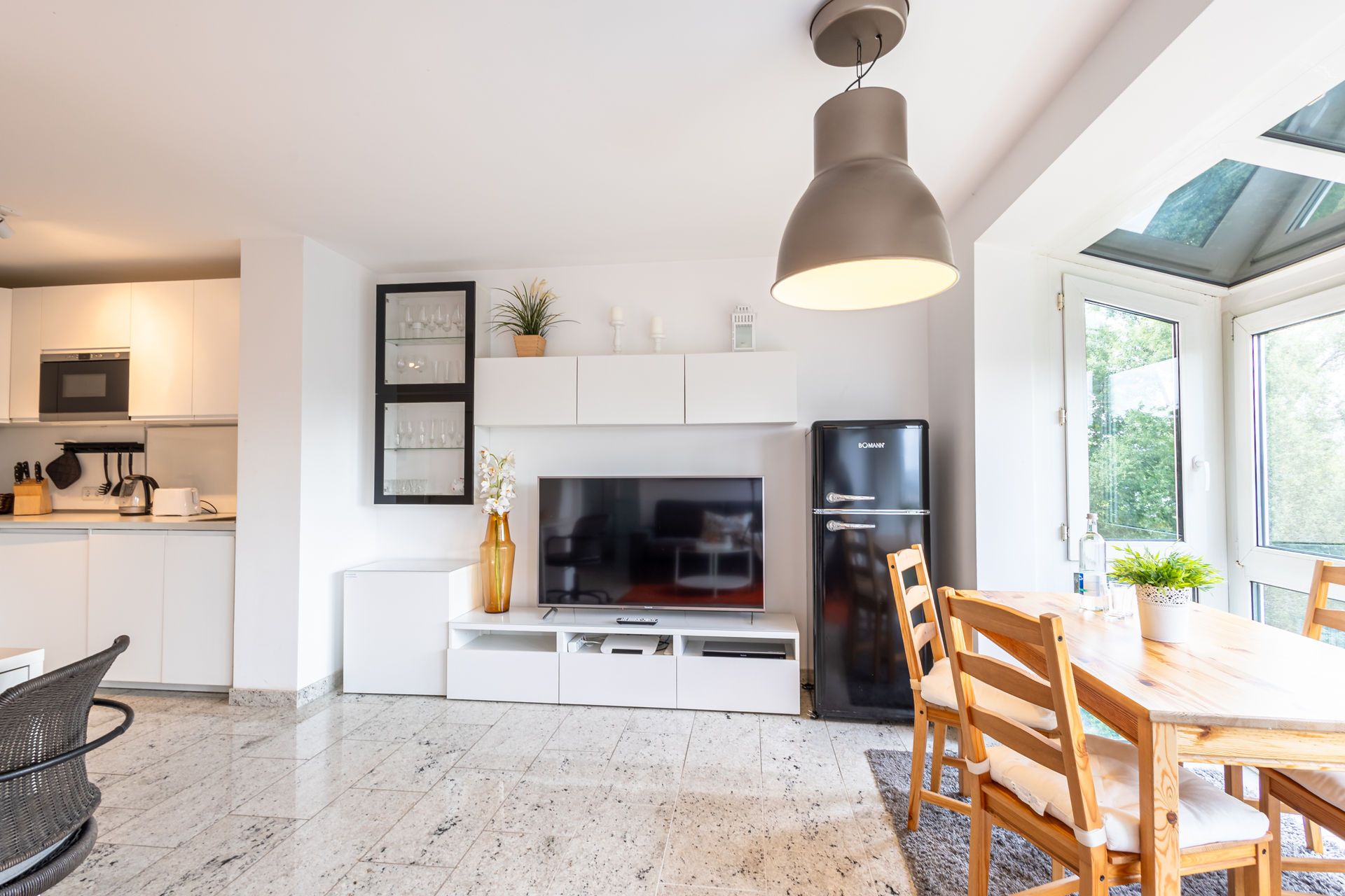 Rob’s Place – Quiet 2-Room Oasis - 18