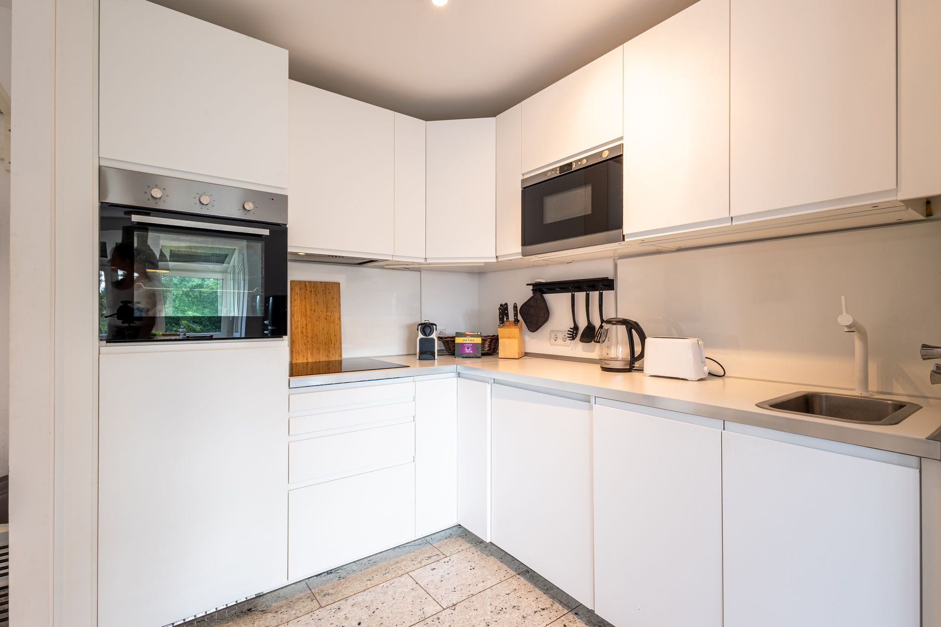 Rob’s Place – Quiet 2-Room Oasis - 37
