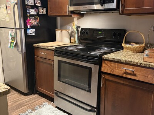 Cozy North Dallas Crash Pad Near th