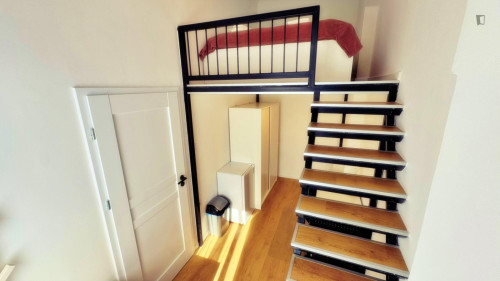 271 - Very nice double bedroom near Nagyvárad tér metro