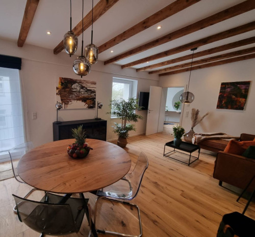 Modern + new atelier appartment in the heart of Duesseldorf