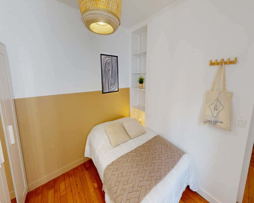 Chambre dans le rue des Cloys