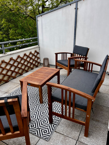 Charming, fully furnished 1-room apartment with large west-facing balcony in Flensburg