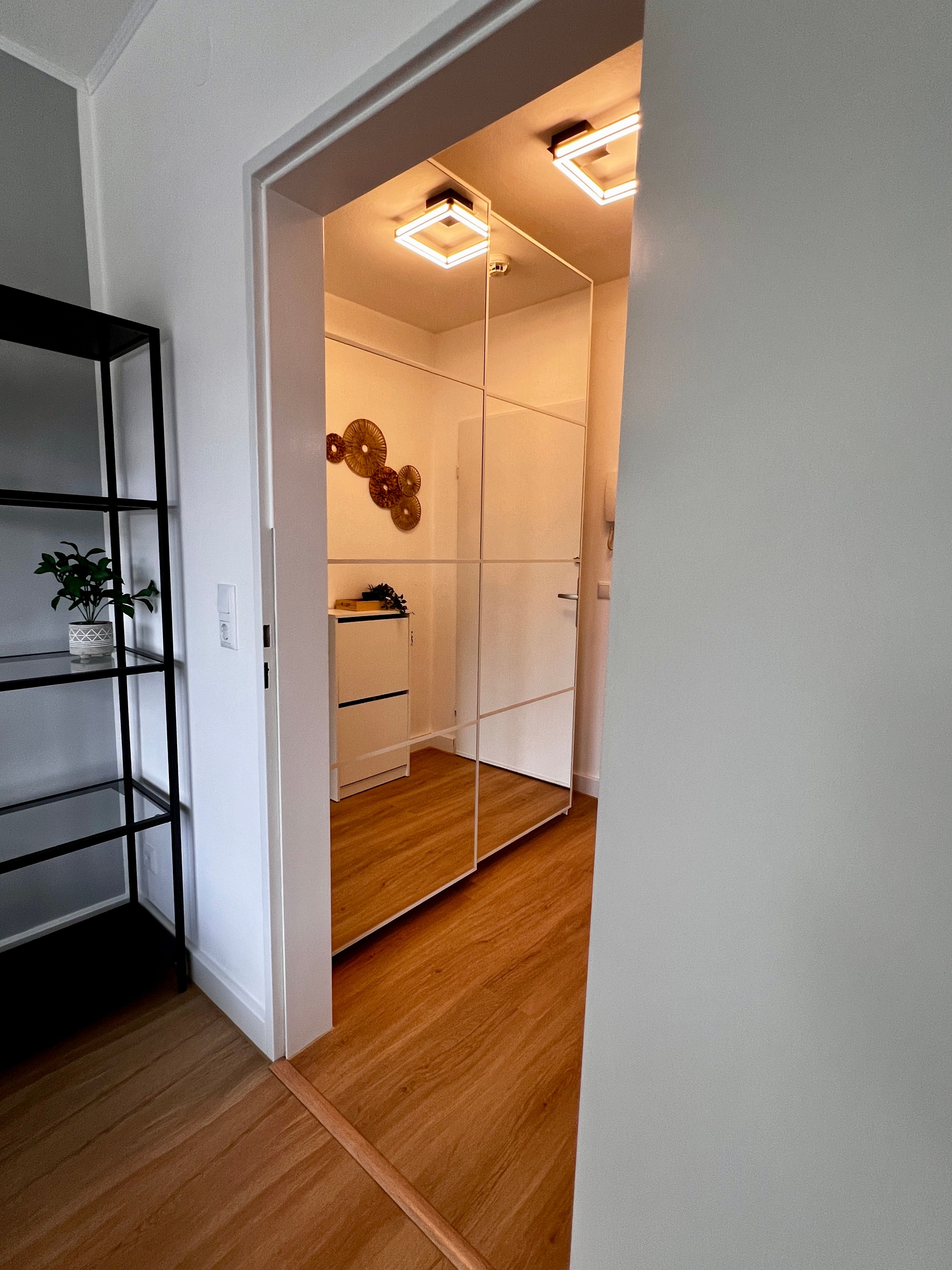  Charming, Fully Furnished 1-Room Apartment With Large West-Facing Balcony In Flensburg  -  Charming, fully furnished 1-room apartment with large west-facing balcony in Flensburg  - Gallery -  14