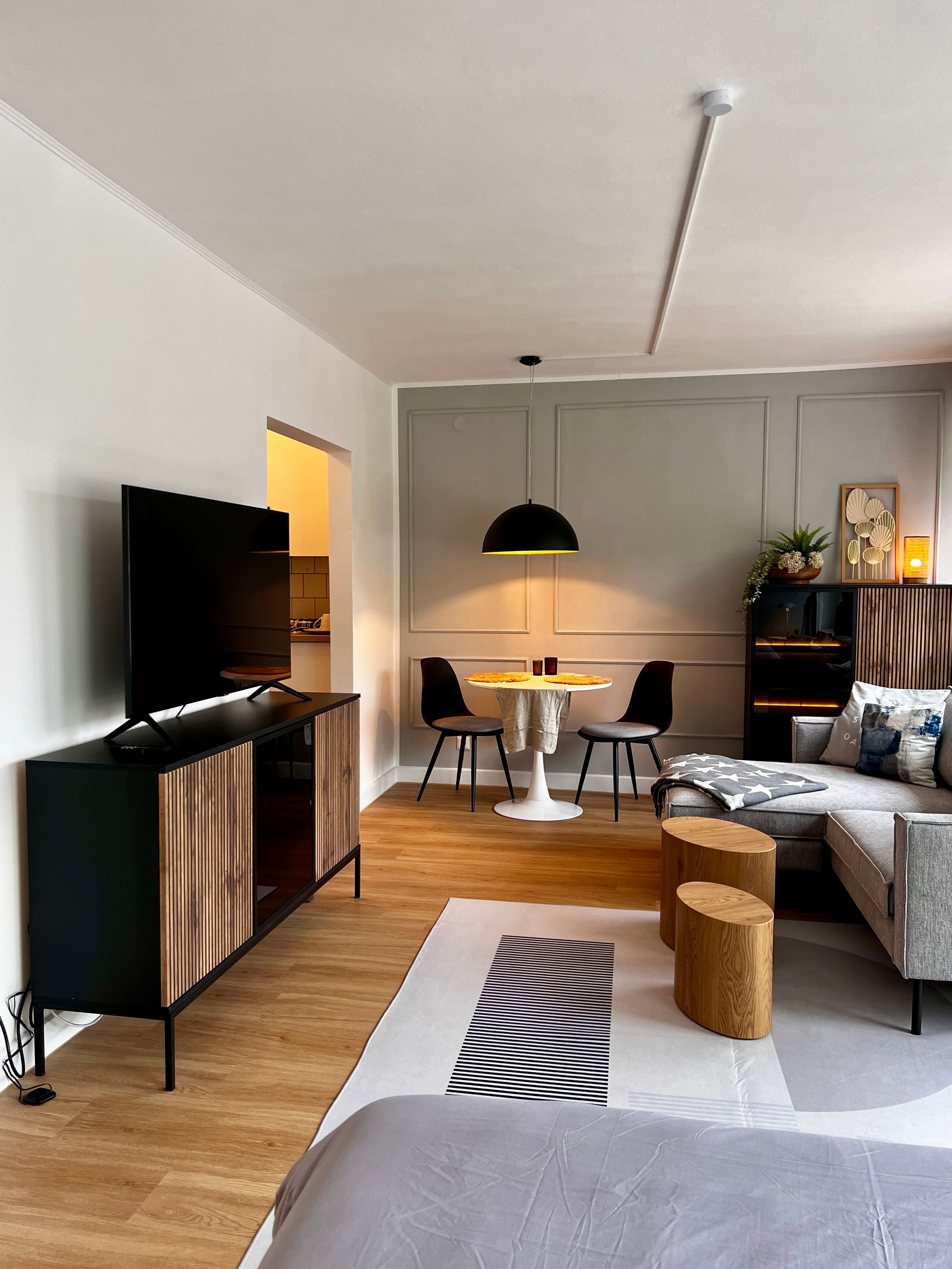  Charming, Fully Furnished 1-Room Apartment With Large West-Facing Balcony In Flensburg  -  Charming, fully furnished 1-room apartment with large west-facing balcony in Flensburg  - Gallery -  9