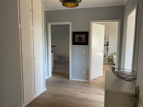 Refurbished, modern furnished, bright 3-room flat directly at the Zoopark