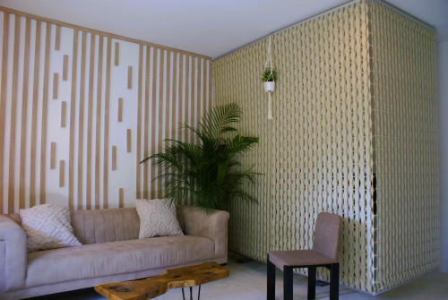 Designer Suite w/ Terrace & Swimmingpool in Frankfurt (By subway: 5 min to Central Station, 3 min to Hauptwache)