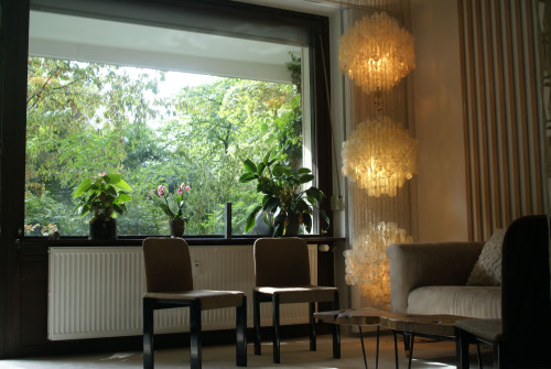 Designer Suite w/ Terrace & Swimmingpool in Frankfurt (By subway: 5 min to Central Station, 3 min to Hauptwache)