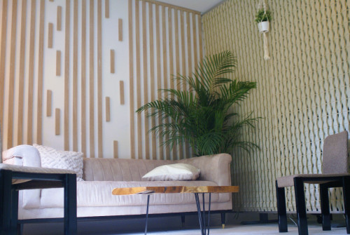 Designer Suite w/ Terrace & Swimmingpool in Frankfurt (By subway: 5 min to Central Station, 3 min to Hauptwache)