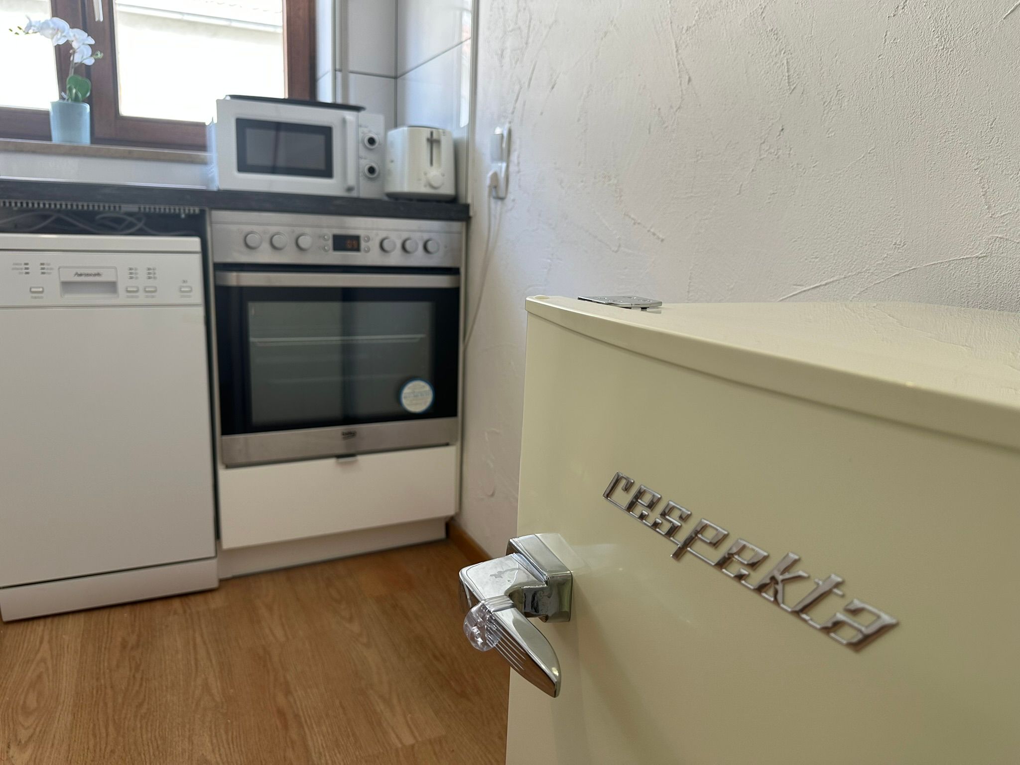  Newly Furnished, Stylish Apartment - Near Airport & Fair  -  Newly furnished, stylish apartment - near airport & fair  - Gallery -  7
