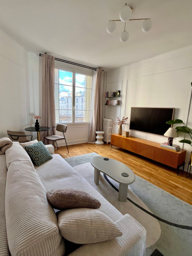 Parisian apartment near the Eiffel Tower