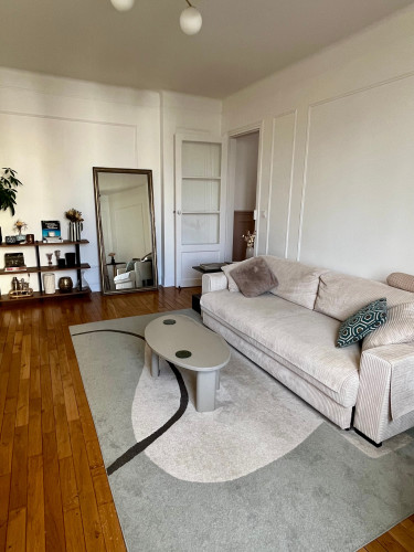 Parisian apartment near the Eiffel Tower