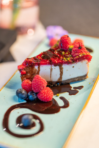 Beautiful room in München including cleaning service!