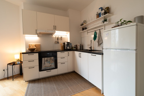 Parkside Residence – 3-Room Apartment with Balcony