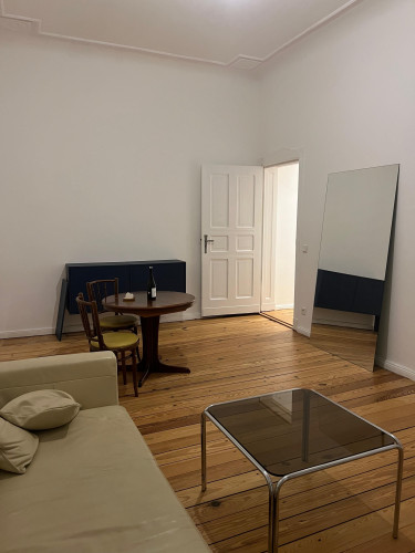 Beautiful 2-room apartment in the Schillerkiez, Berlin Neukölln